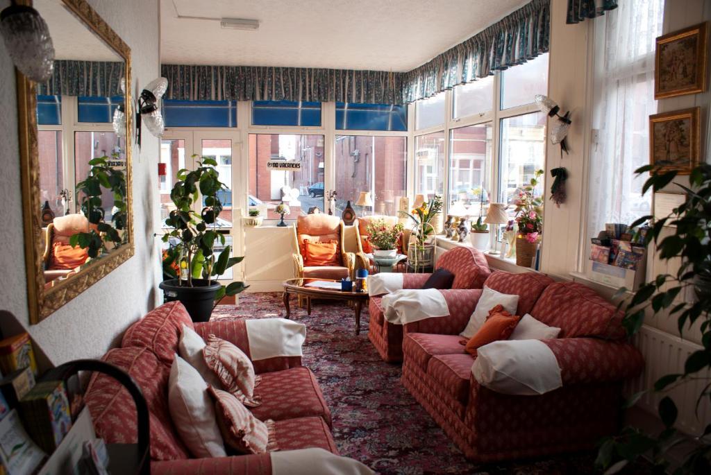 The Highfield Private Hotel Blackpool Exterior foto